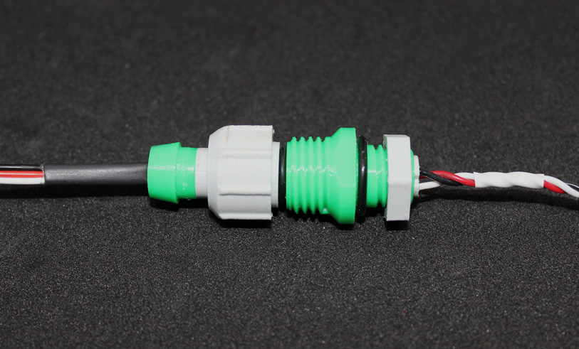Waterproof bulkhead cable gland with O-ring seals and three-core wiring